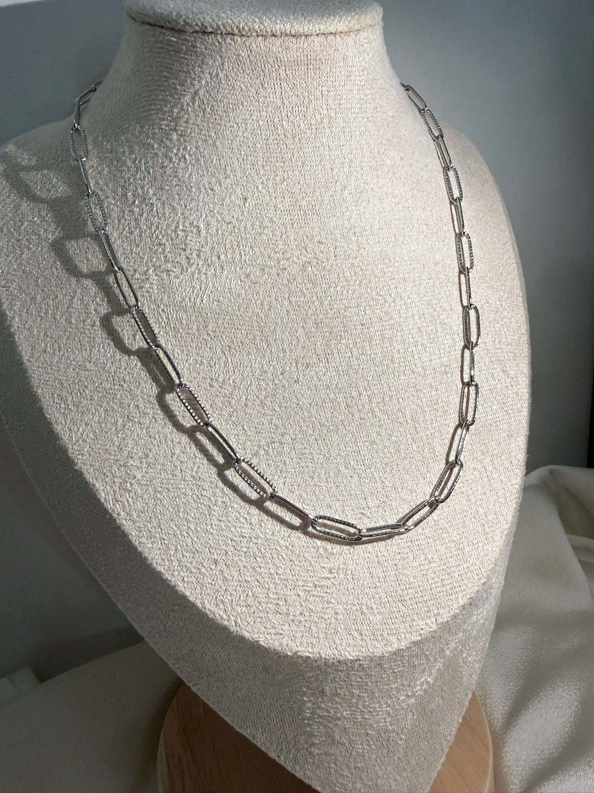 COLLIER NOX ARGENT