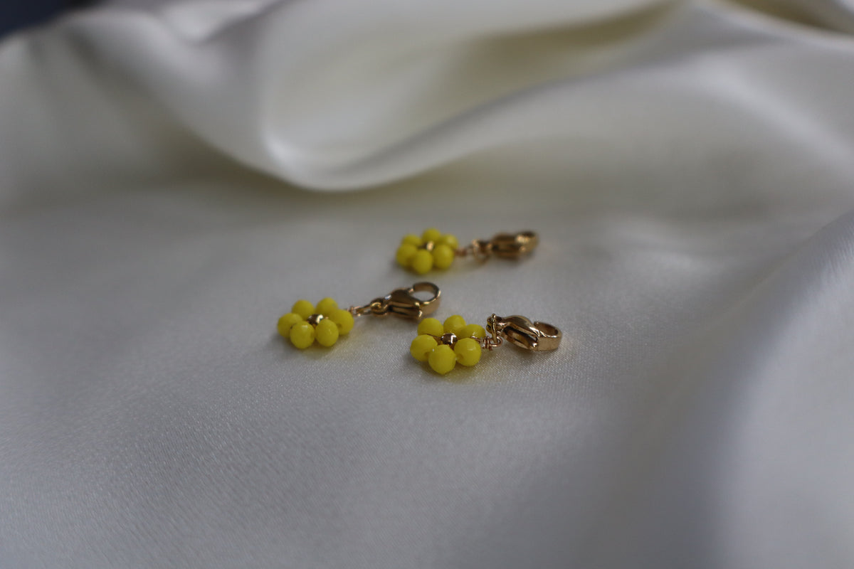 FLEUR JAUNE