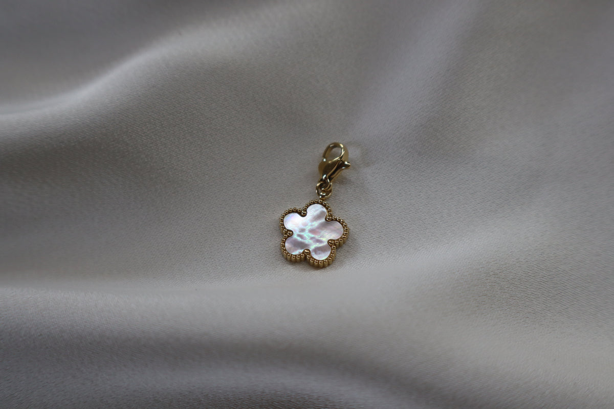 FLEUR DE CHANCE BLANCHE
