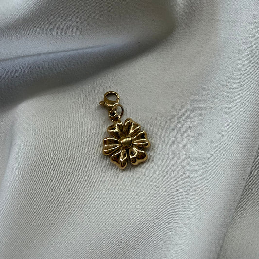 FLEUR EN OR
